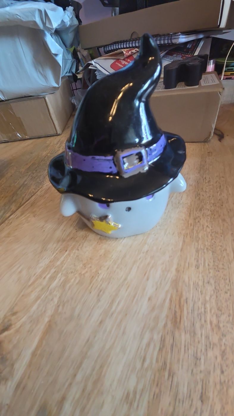 Ghost trinket box wearing a witch hat